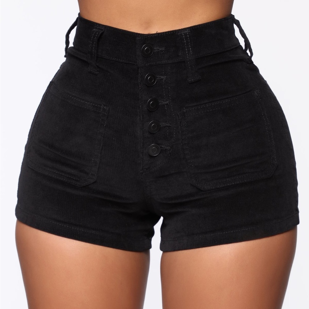 Fashion Nova NWT High-waist Black Corduroy Shorts – Junior's/Women's Size 5